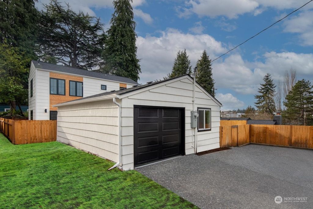 Photo of 3511 NE 143rd Street, Seattle, WA 98125 (MLS # 2032962)