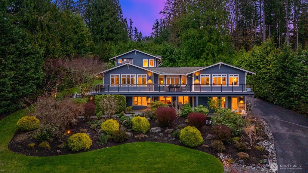 Photo of 5318 229th Avenue SE, Issaquah, WA 98029 (MLS # 2344633)