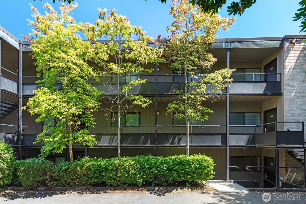 Photo of 5101 NE 55th Street #103, Seattle, WA 98105 (MLS # 2402017)