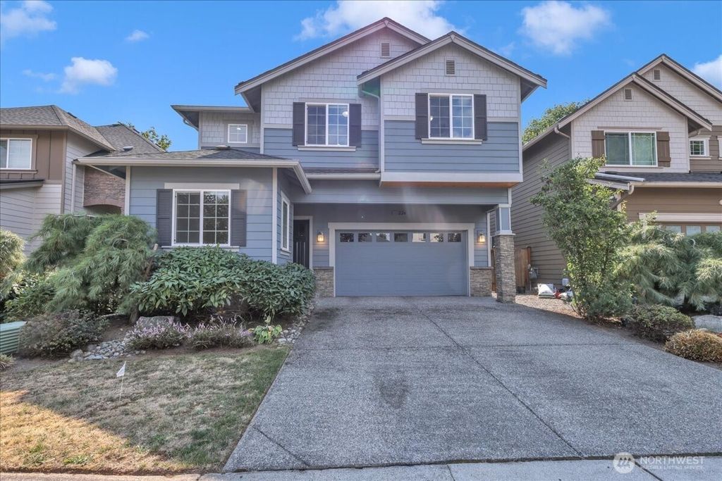 Photo of 224 157th Place SW, Lynnwood, WA 98087 (MLS # 2478360)