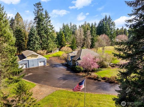 Photo of 1404 38th Lane NE, Olympia, WA 98506 (MLS # 2493258)