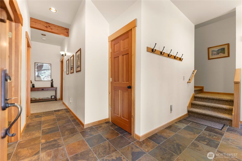 32 Foster Loop Road