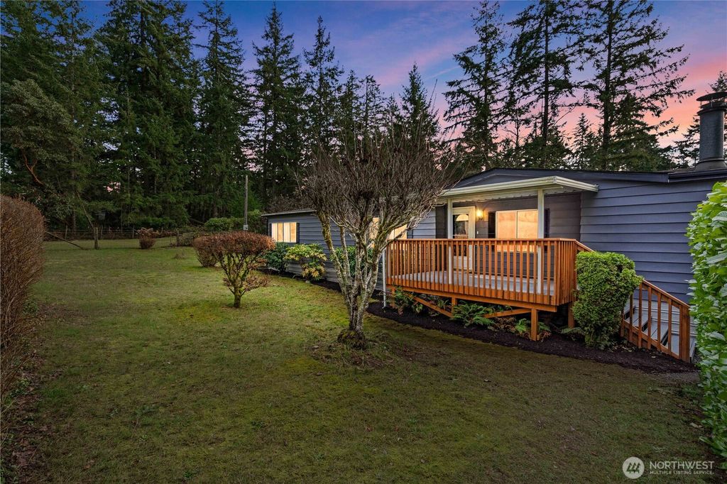 Photo of 6718 86th Street Ct NW, Gig Harbor, WA 98332 (MLS # 2476248)