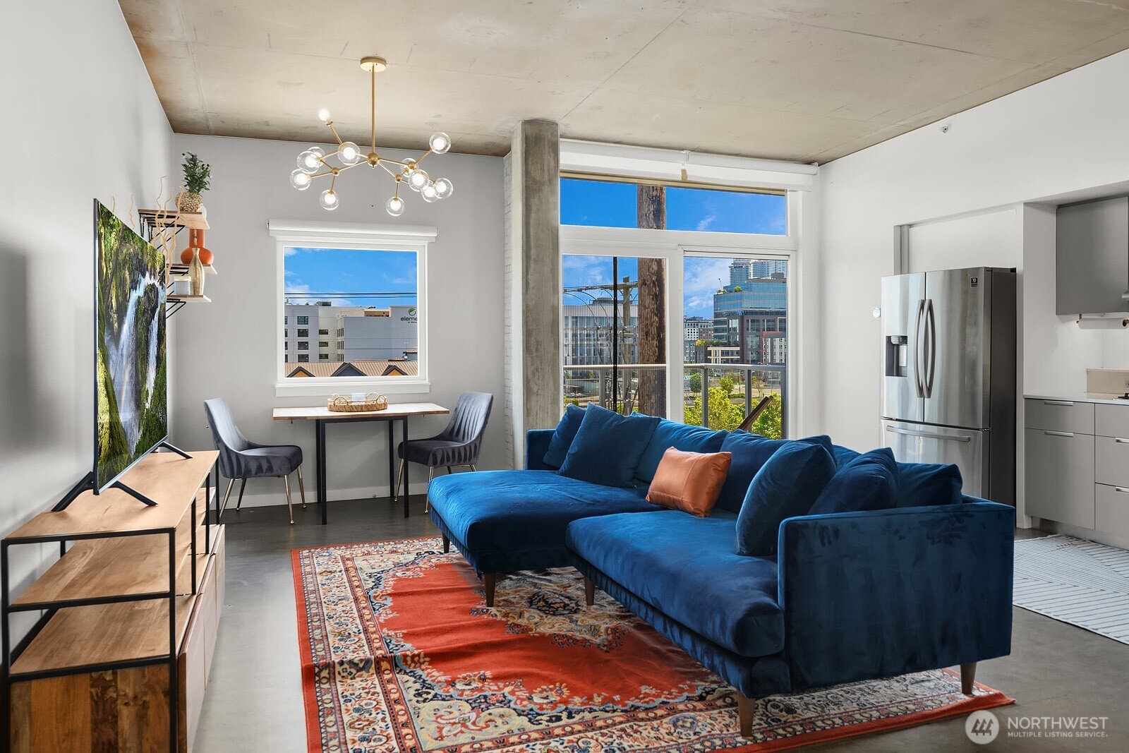 501 Roy Street T308