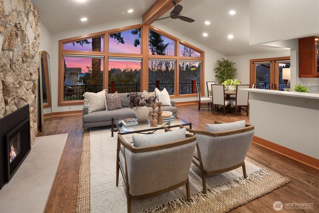 Photo of 4544 49th Avenue NE, Seattle, WA 98105 (MLS # 2483893)