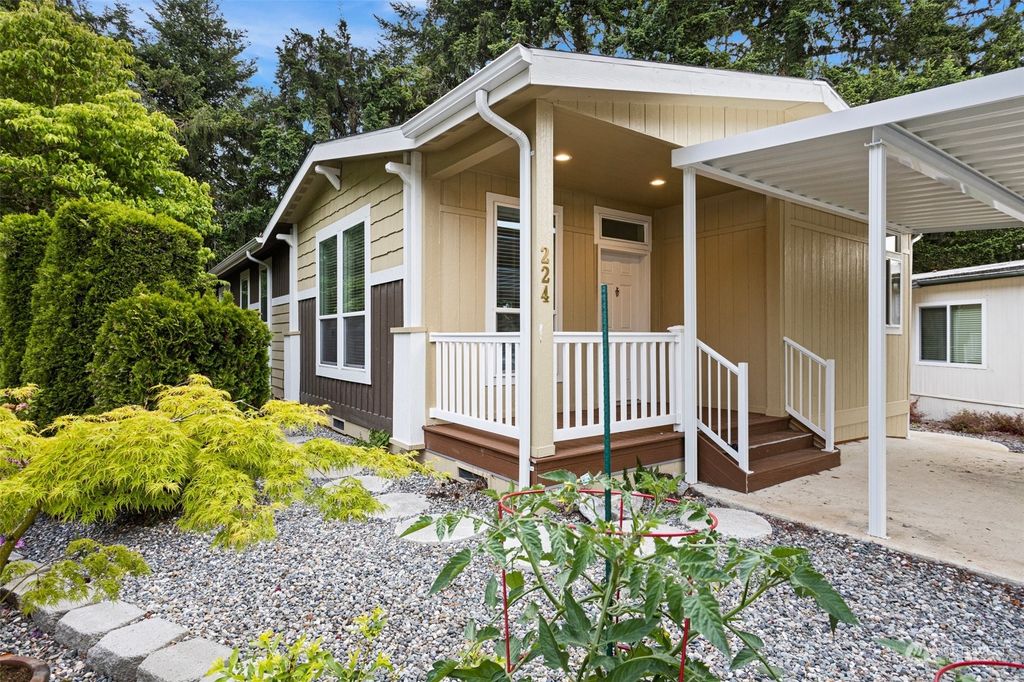 Photo of 1725 242nd Street SE #224, Bothell, WA 98021 (MLS # 2125756)