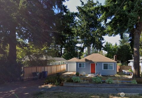 Photo of 6849 26th Avenue NE, Seattle, WA 98115 (MLS # 2442894)