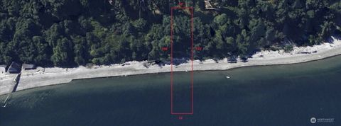 Photo of 11 P Hat Island Walk Walk, Everett, WA 98206 (MLS # 2508778)