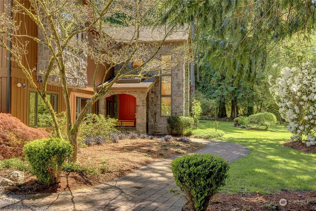 Photo of 23503 NE 61st Street, Redmond, WA 98053 (MLS # 2236115)