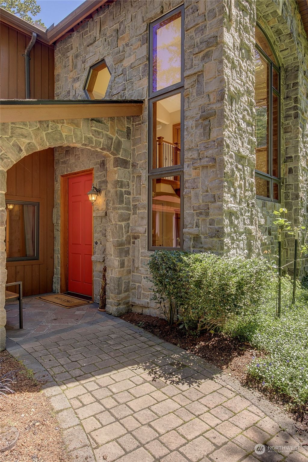 Photo of 23503 NE 61st Street, Redmond, WA 98053 (MLS # 2236115)