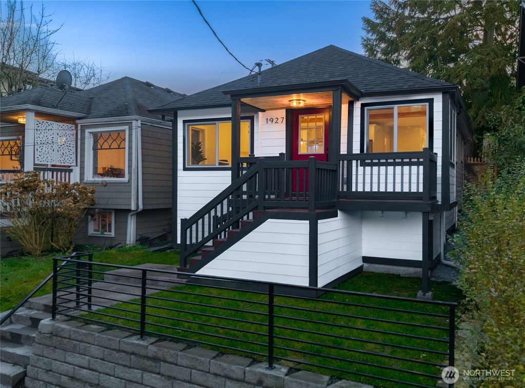 Photo of 1927 42nd Avenue SW, Seattle, WA 98116 (MLS # 2479560)
