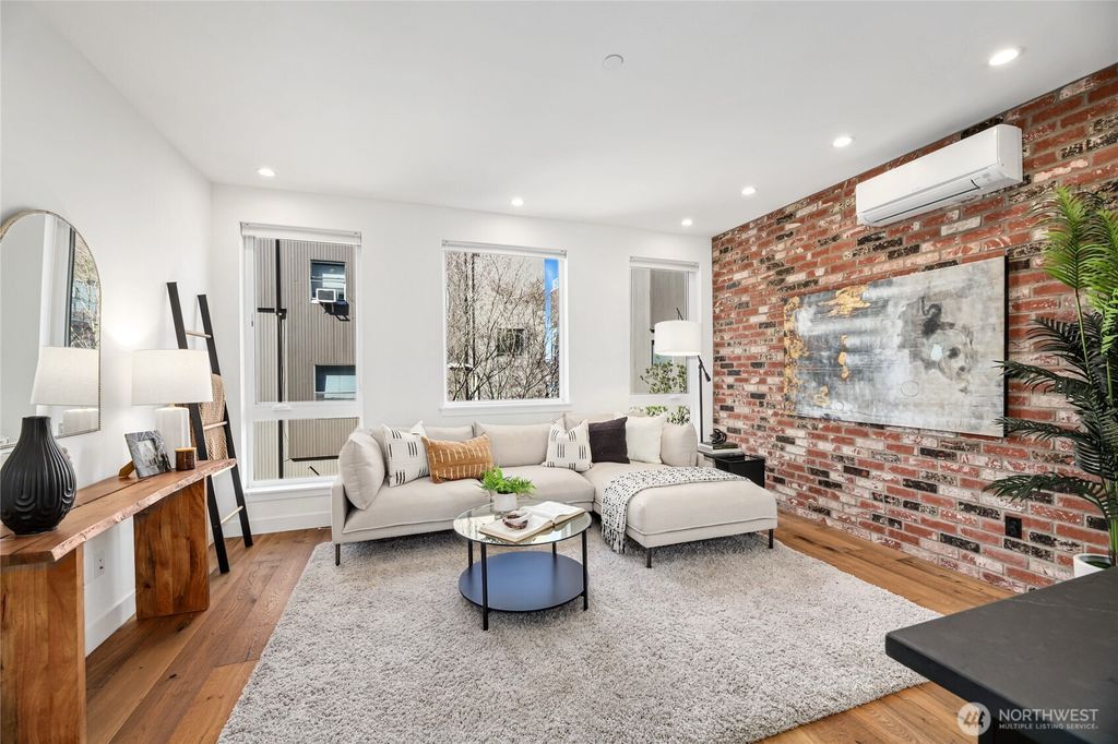 Photo of 2361 Minor Avenue E #B, Seattle, WA 98102 (MLS # 2356193)