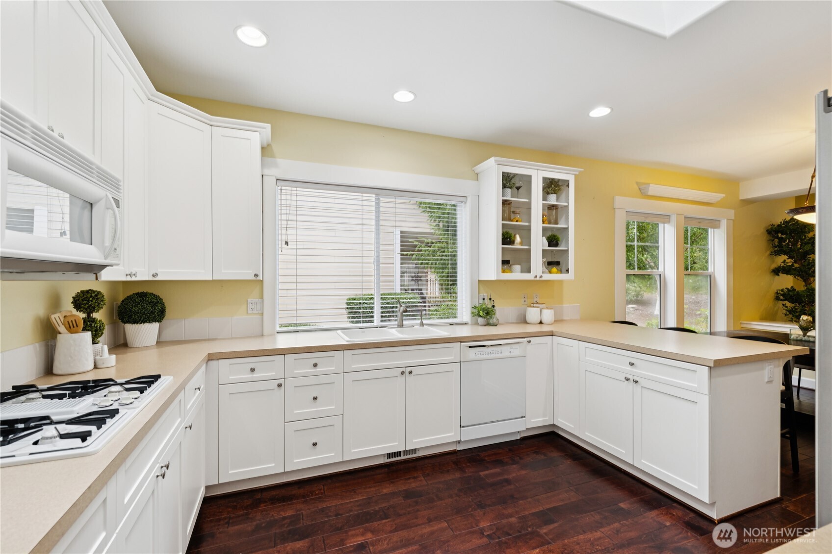 2218 Cascade Court