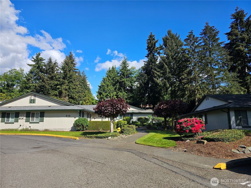 Photo of 509 S 323rd Place #15E, Federal Way, WA 98003 (MLS # 2397060)