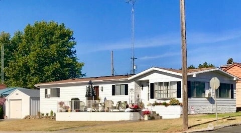 Photo of 402 W 6th Avenue, Ritzville, WA 99169 (MLS # 2543258)