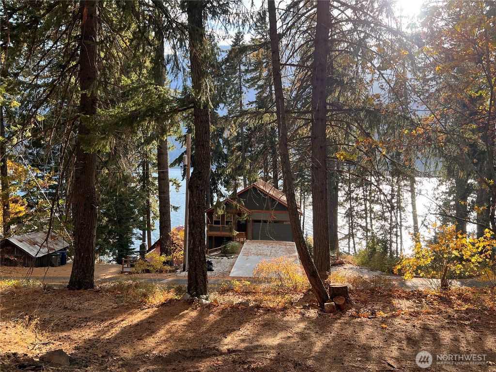 Photo of 17730 N Shore Drive, Leavenworth, WA 98826 (MLS # 2446219)