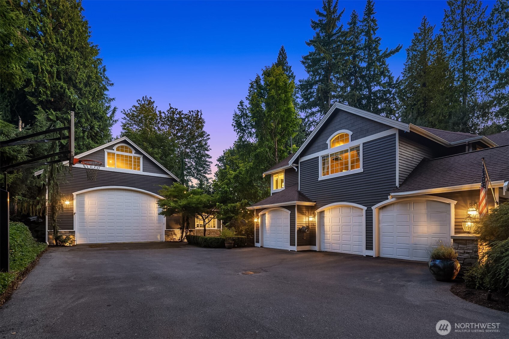 14869 NE 195th Street