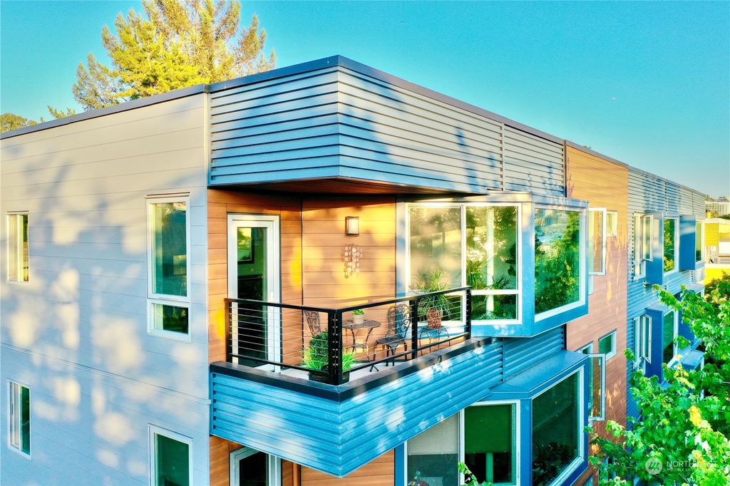 Photo of 2328 Fairview Avenue E #301, Seattle, WA 98102 (MLS # 2251460)