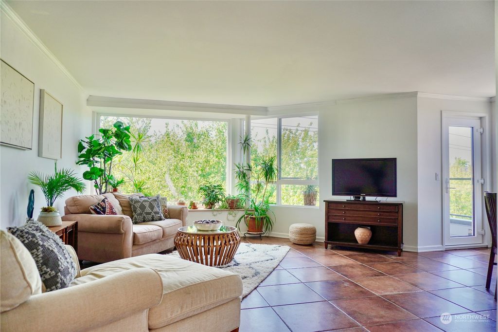 Photo of 2328 Fairview Avenue E #301, Seattle, WA 98102 (MLS # 2251460)