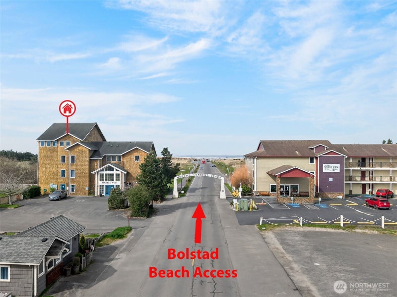 205 W Bolstad Avenue 304
