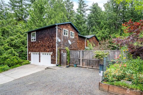 A home in Belfair