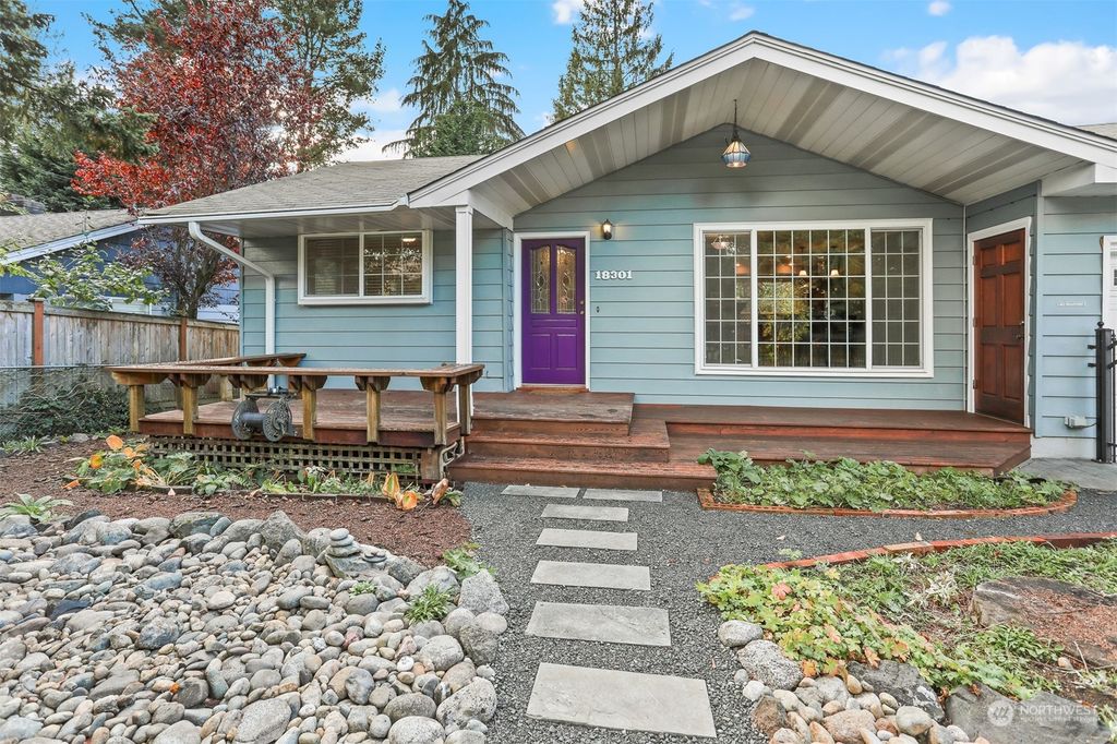 Photo of 18301 7th Avenue NE, Shoreline, WA 98155 (MLS # 2304767)