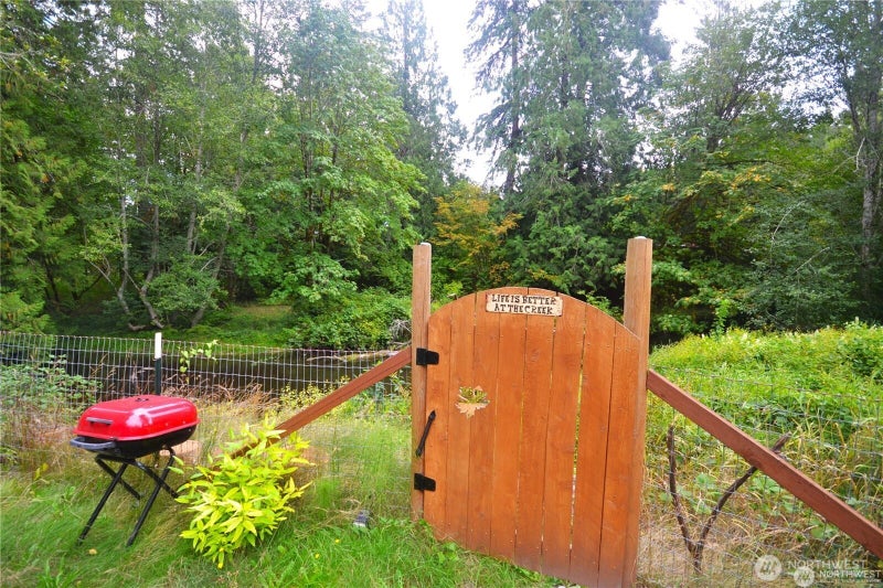 311 E Sherwood Creek Road