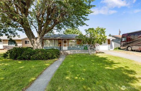 53 K Street NE Ephrata WA 98823