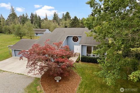 Photo of 15131 257th Avenue SE, Monroe, WA 98272 (MLS # 2523645)