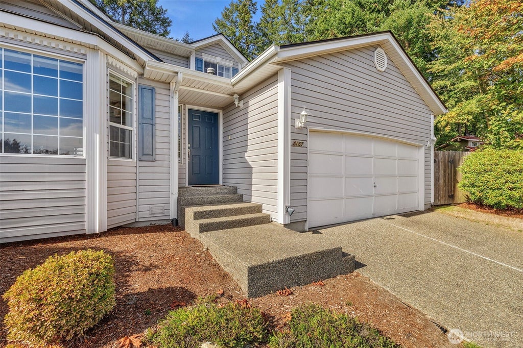 Photo of 8157 Cottage Place NE, Bremerton, WA 98311 (MLS # 2588514)