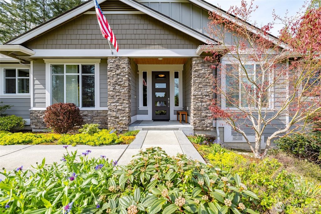 Photo of 18727 55th Street SE, Snohomish, WA 98290 (MLS # 2511321)