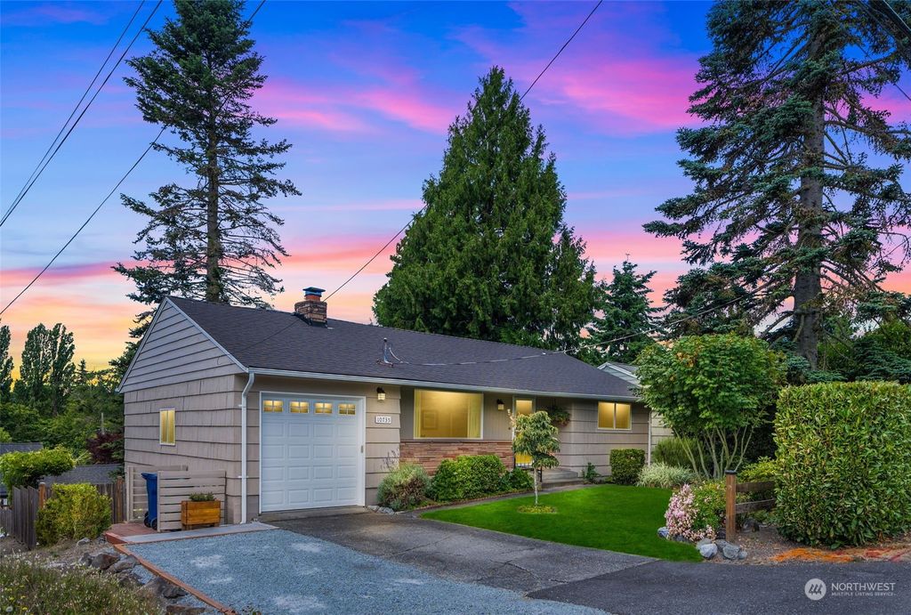 Photo of 10735 28th Avenue SW, Seattle, WA 98146 (MLS # 2138678)