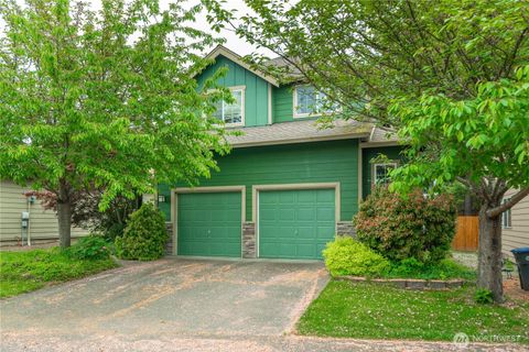 Photo of 22443 SE 281st Court, Maple Valley, WA 98038 (MLS # 2527196)
