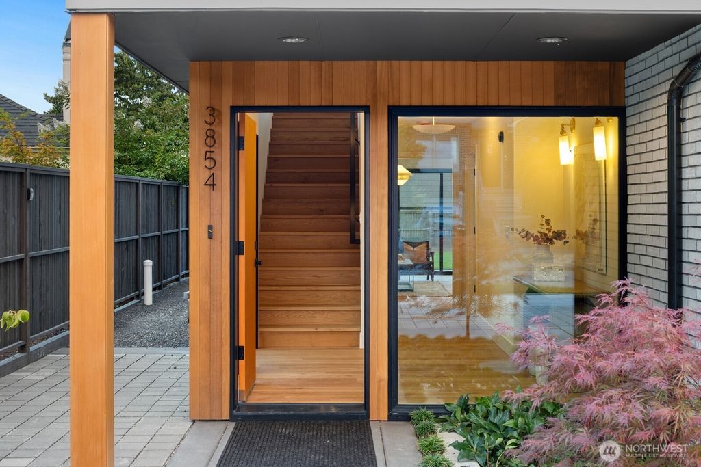 Photo of 3854 Cascadia Avenue S, Seattle, WA 98118 (MLS # 2418354)