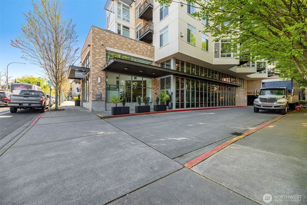 Photo of 211 Kirkland Avenue #520, Kirkland, WA 98033 (MLS # 2514778)
