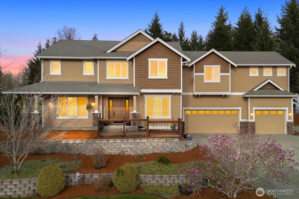 Photo of 11033 201st Drive SE, Snohomish, WA 98290 (MLS # 2500544)