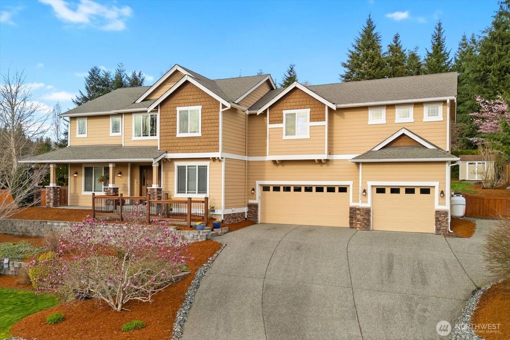 Photo of 11033 201st Drive SE, Snohomish, WA 98290 (MLS # 2500544)