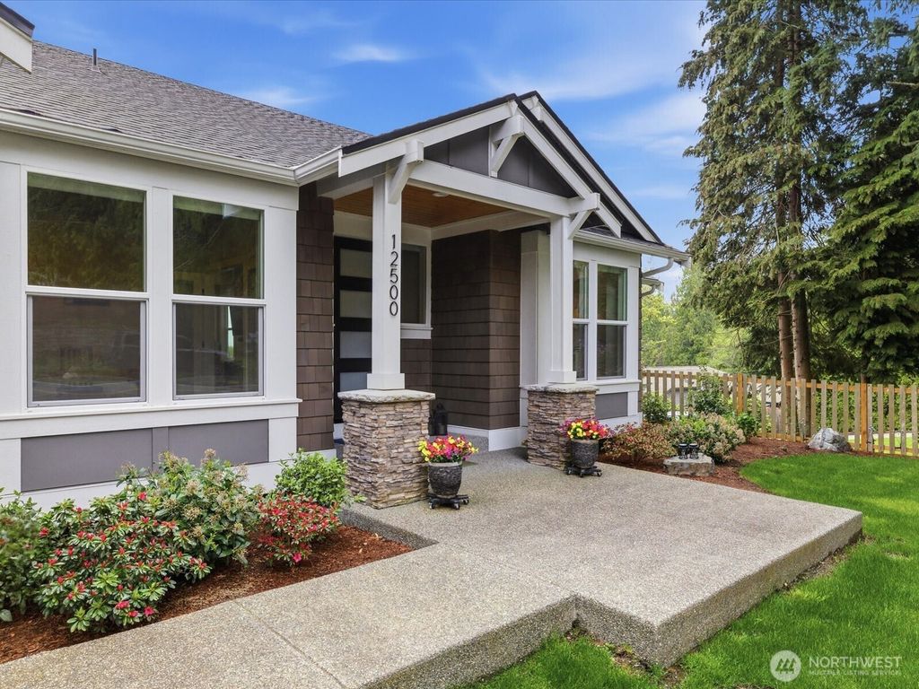 Photo of 12500 Robinhood Lane, Snohomish, WA 98290 (MLS # 2525931)