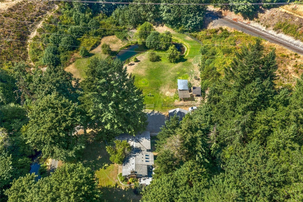 Photo of 21220 SE 284th Street, Kent, WA 98042 (MLS # 2598657)