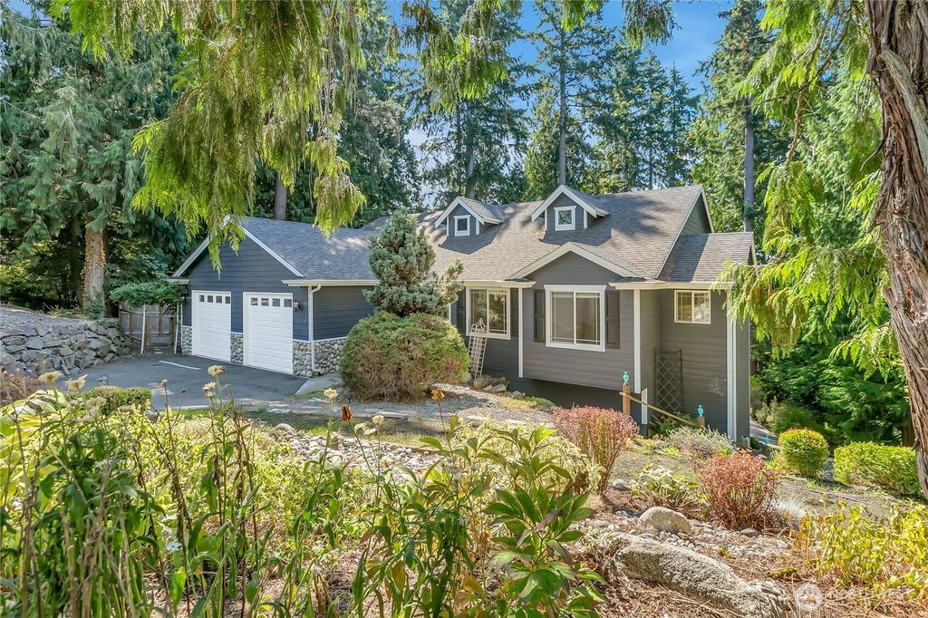 Photo of 13129 SE 312th Street, Auburn, WA 98092 (MLS # 2422784)