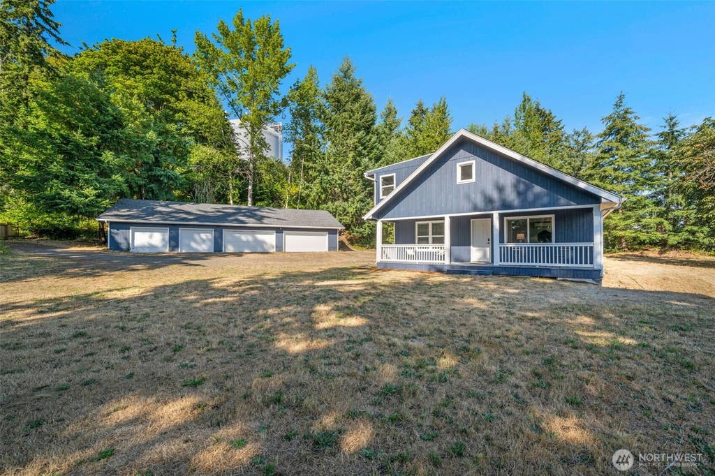 Photo of 7728 Mesplay Avenue SE, Lacey, WA 98503 (MLS # 2562507)