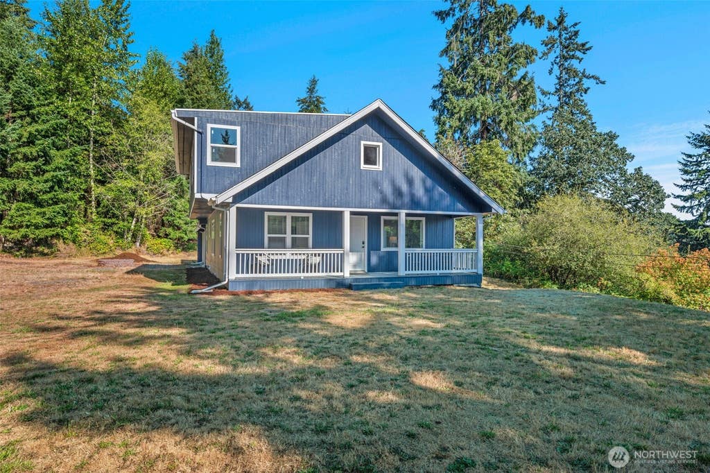 Photo of 7728 Mesplay Avenue SE, Lacey, WA 98503 (MLS # 2562507)