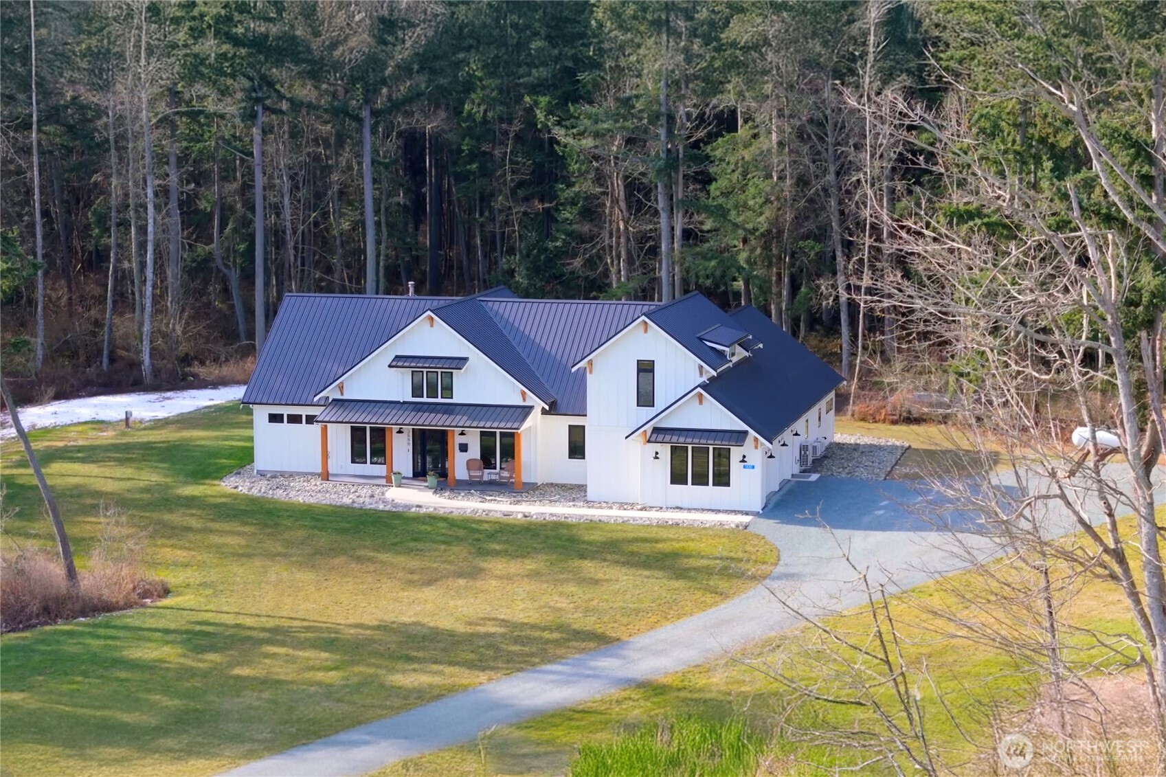 5680 Paradise Lane