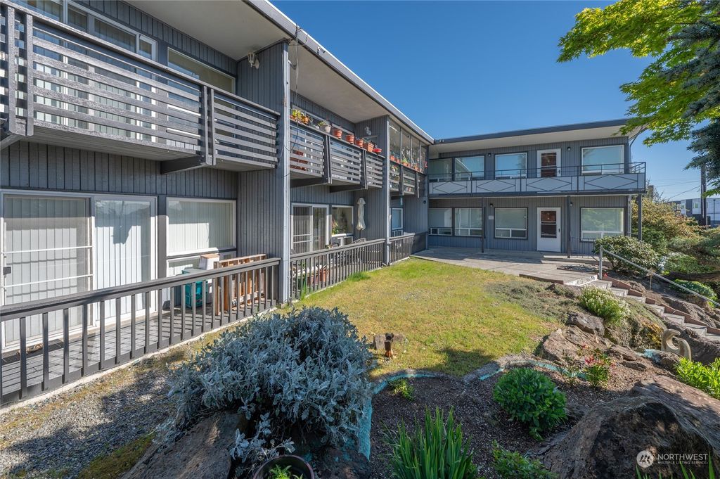 Photo of 4336 15th Avenue S, Seattle, WA 98108 (MLS # 2250332)