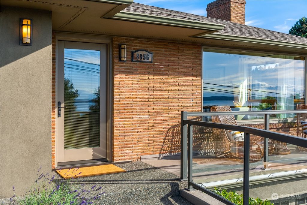 Photo of 8856 42nd Avenue SW, Seattle, WA 98136 (MLS # 2161891)