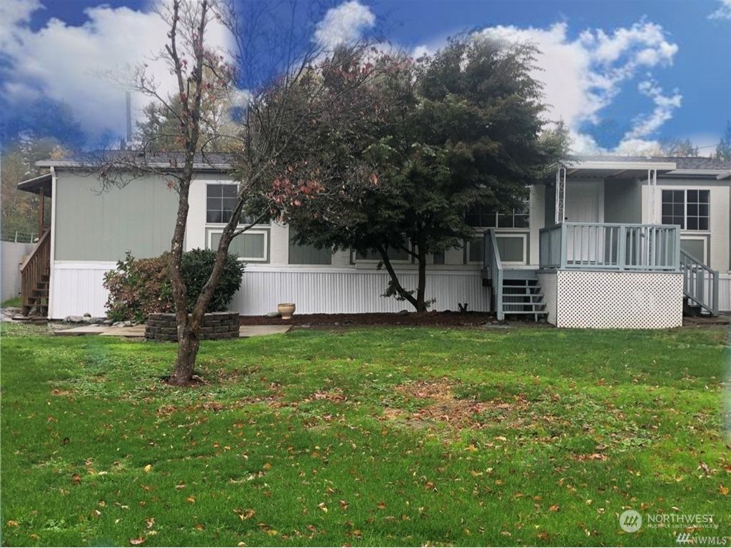 Photo of 8730 206th Street SE #16, Snohomish, WA 98290 (MLS # 2187137)