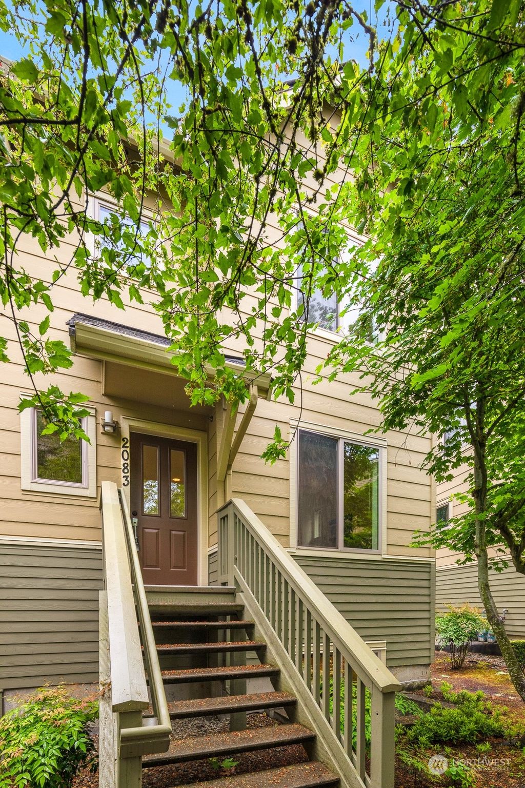 Photo of 2083 NW Boulder Way Drive, Issaquah, WA 98027 (MLS # 2216682)