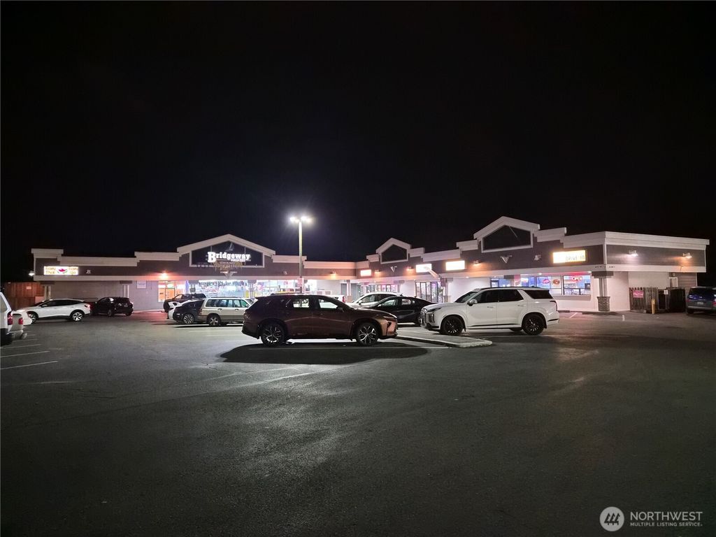 Photo of 6707 Tyee Drive NW, Gig Harbor, WA 98332 (MLS # 2472580)