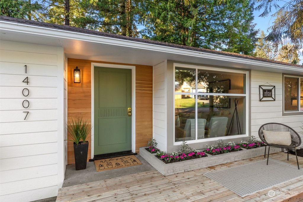 Photo of 14007 23rd Avenue NE, Seattle, WA 98125 (MLS # 2193444)