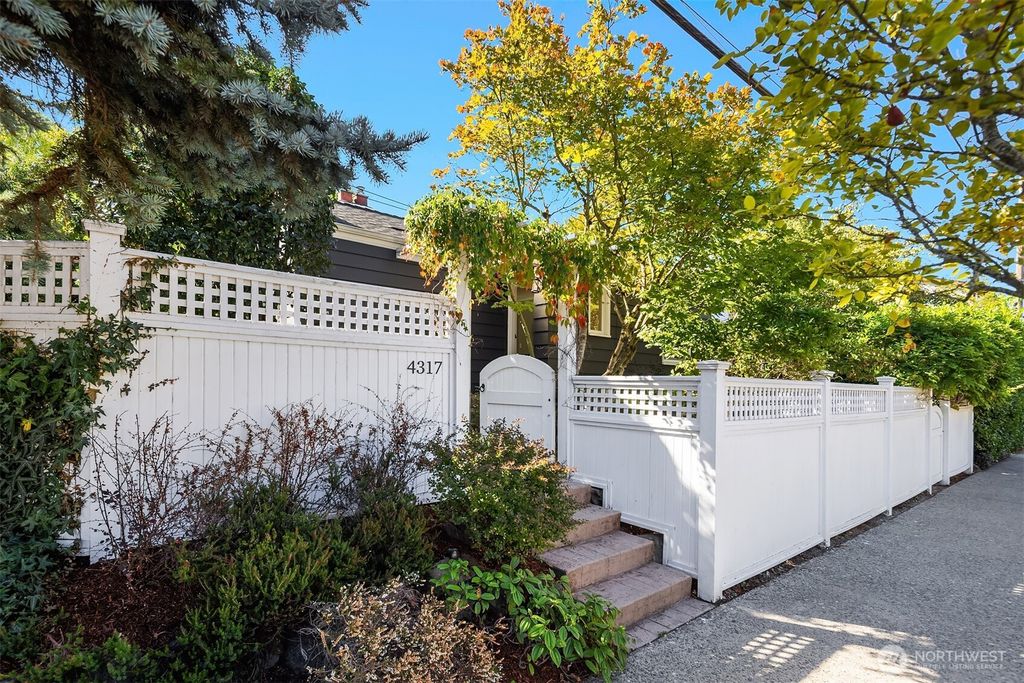 Photo of 4317 37th Avenue NE, Seattle, WA 98105 (MLS # 2433518)